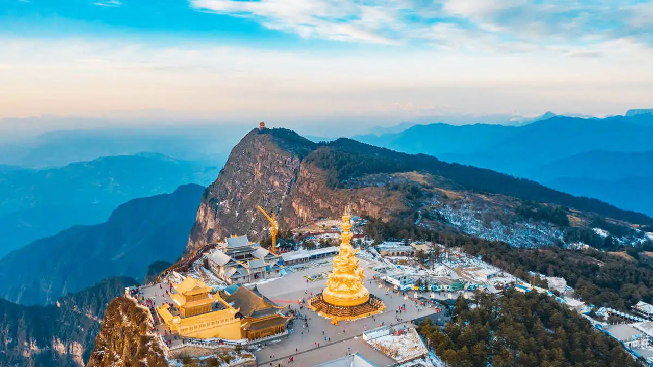 四川峨眉山 四川峨眉山.jpg