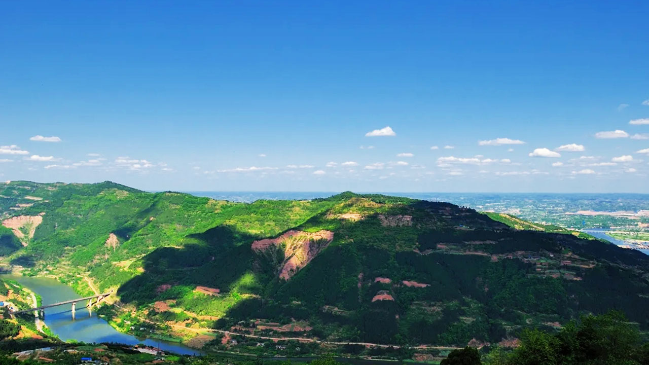 婁煩云頂山 婁煩云頂山.jpg