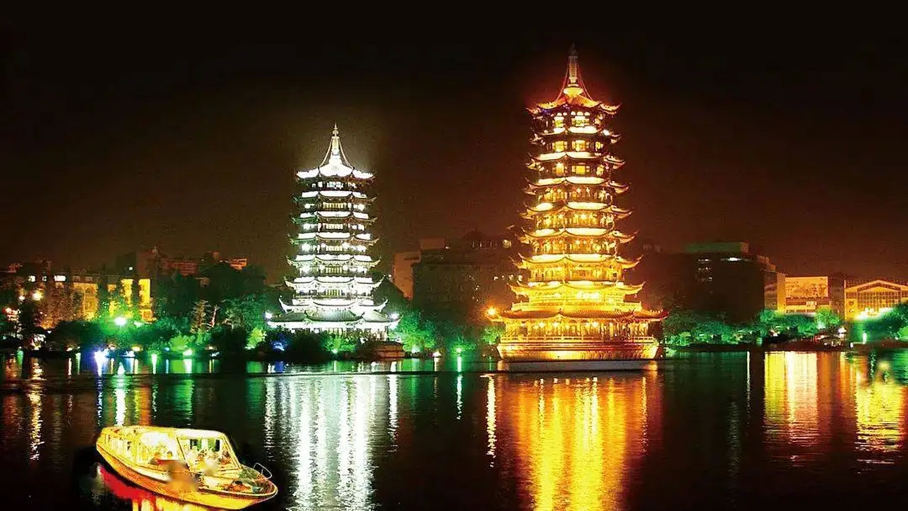 桂林兩江四湖 桂林兩江四湖.jpg