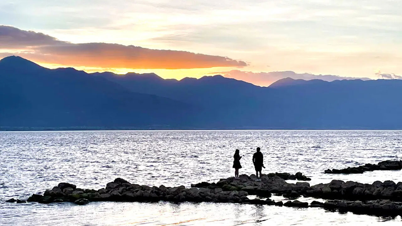 云南洱海 云南洱海.jpg