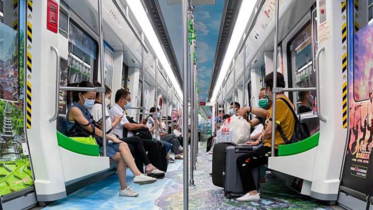 避暑度假到貴州旅游列車內飾.jpg