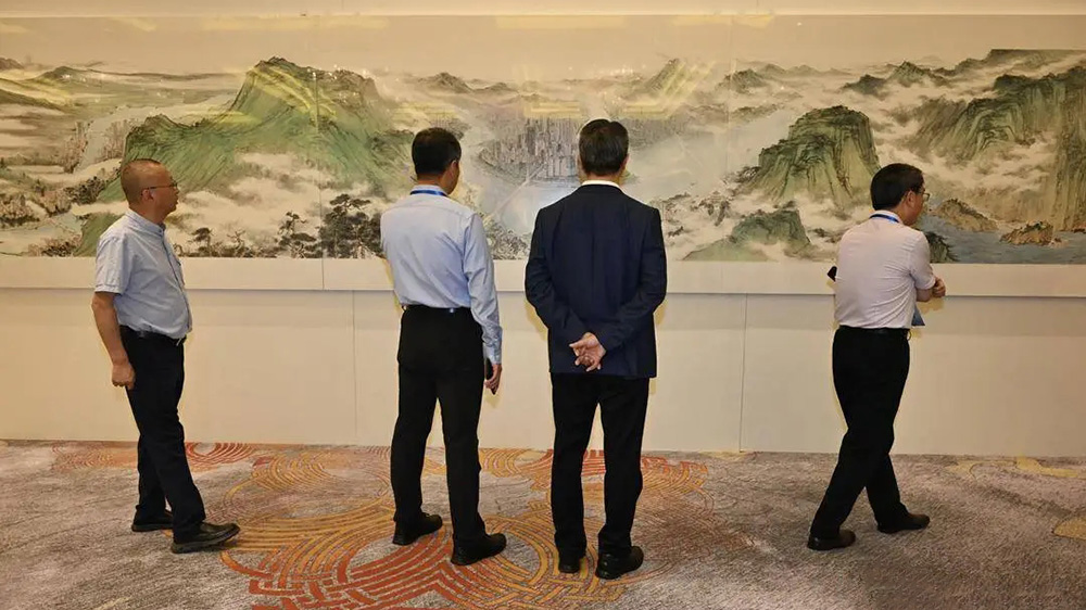 長江文化保護(hù)傳承弘揚(yáng)工作推進(jìn)會參觀.jpg